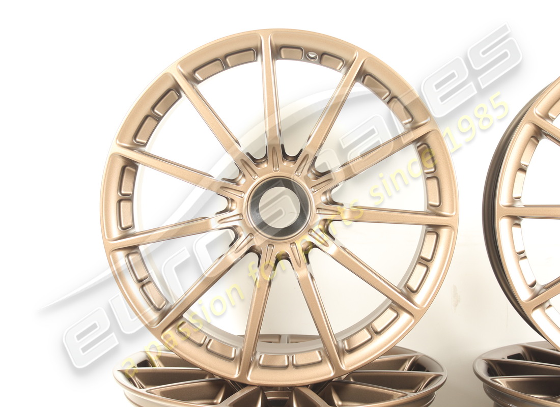 NEW LAMBORGHINI MAGNESIUM WHEELS SET. PART NUMBER 4T3698025 (3) new lamborghini magnesium wheels set. part number 4t3698025 (3)