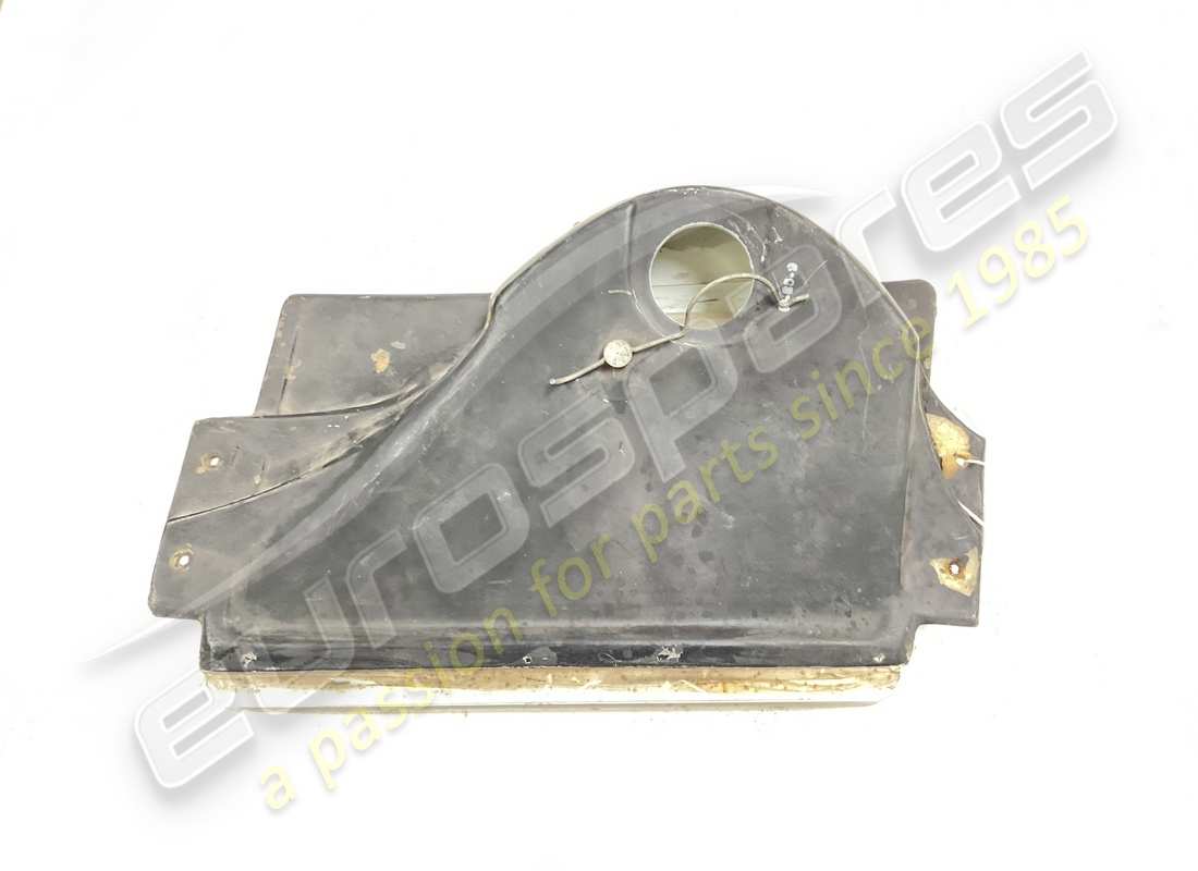 used ferrari rh front indicator with white lens. part number 50020908 (3)