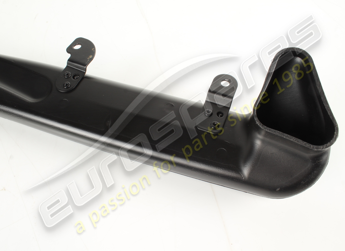 used ferrari rh lateral air conditioning vent duct. part number 88600300 (3)