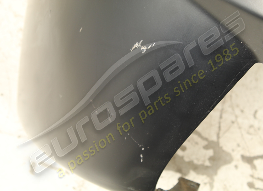 USED FERRARI COMPLETE REAR BUMPER (VALID FOR PARKING SENSORS). PART NUMBER 83104910 (5) used ferrari complete rear bumper (valid for parking sensors). part number 83104910 (5)