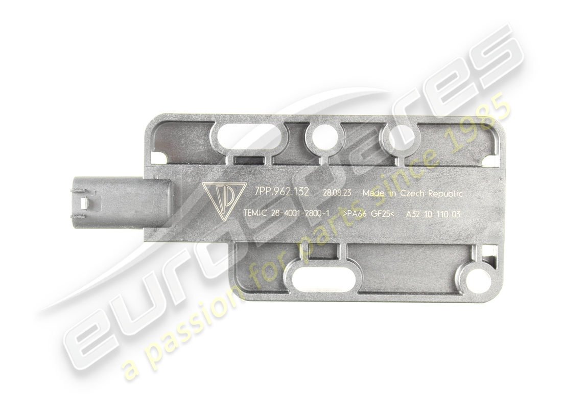 NEW PORSCHE ANTENNA. PART NUMBER 7PP962132 (1) new porsche antenna. part number 7pp962132 (1)