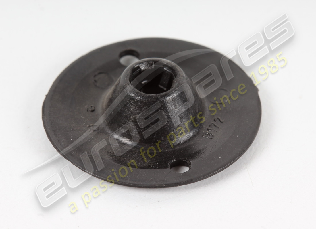 new maserati fixing button. part number 67640300 (1)
