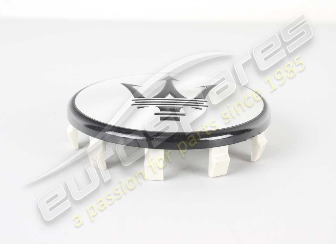 NEW MASERATI WHEEL RIM CAP. PART NUMBER 670194470 (2) new maserati wheel rim cap. part number 670194470 (2)
