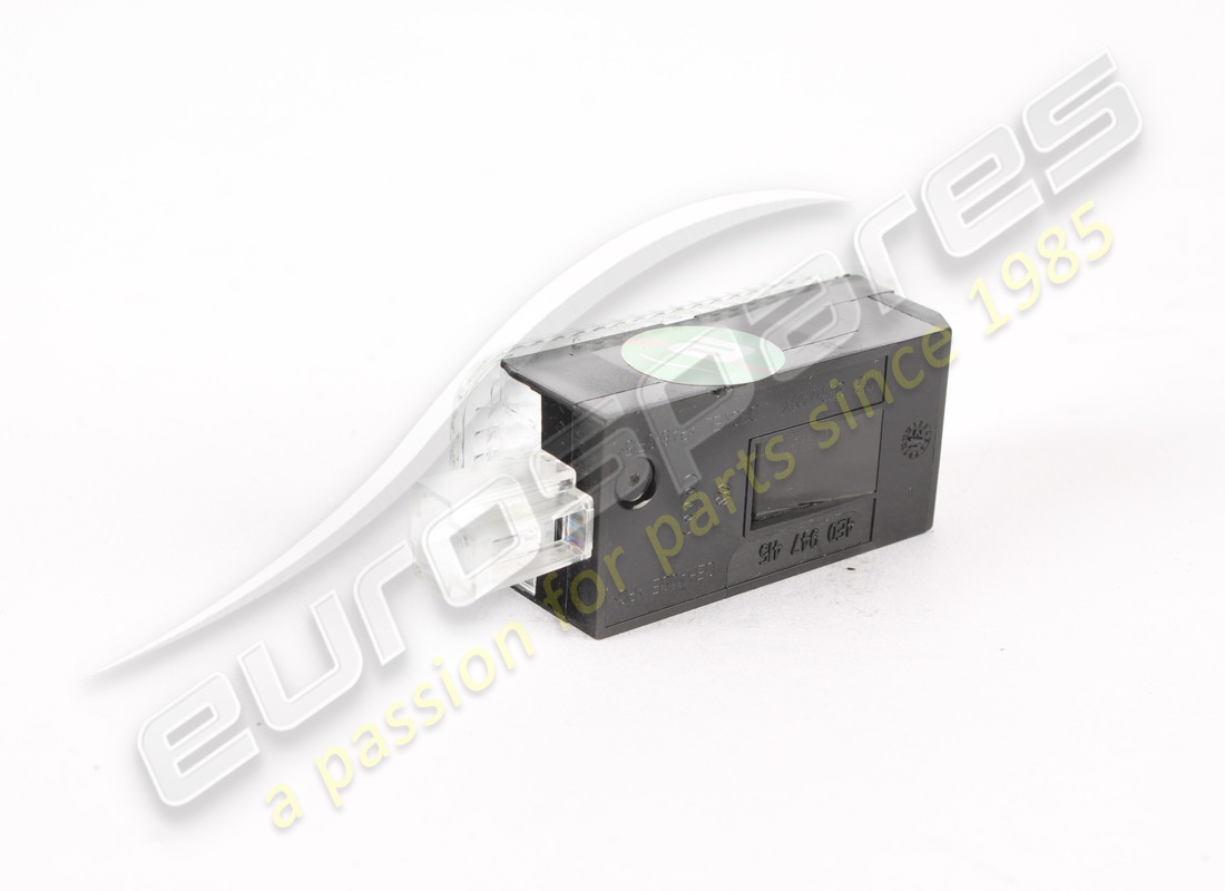 USED LAMBORGHINI ENTRANCE LIGHT. PART NUMBER 4E0947415 (2) used lamborghini entrance light. part number 4e0947415 (2)