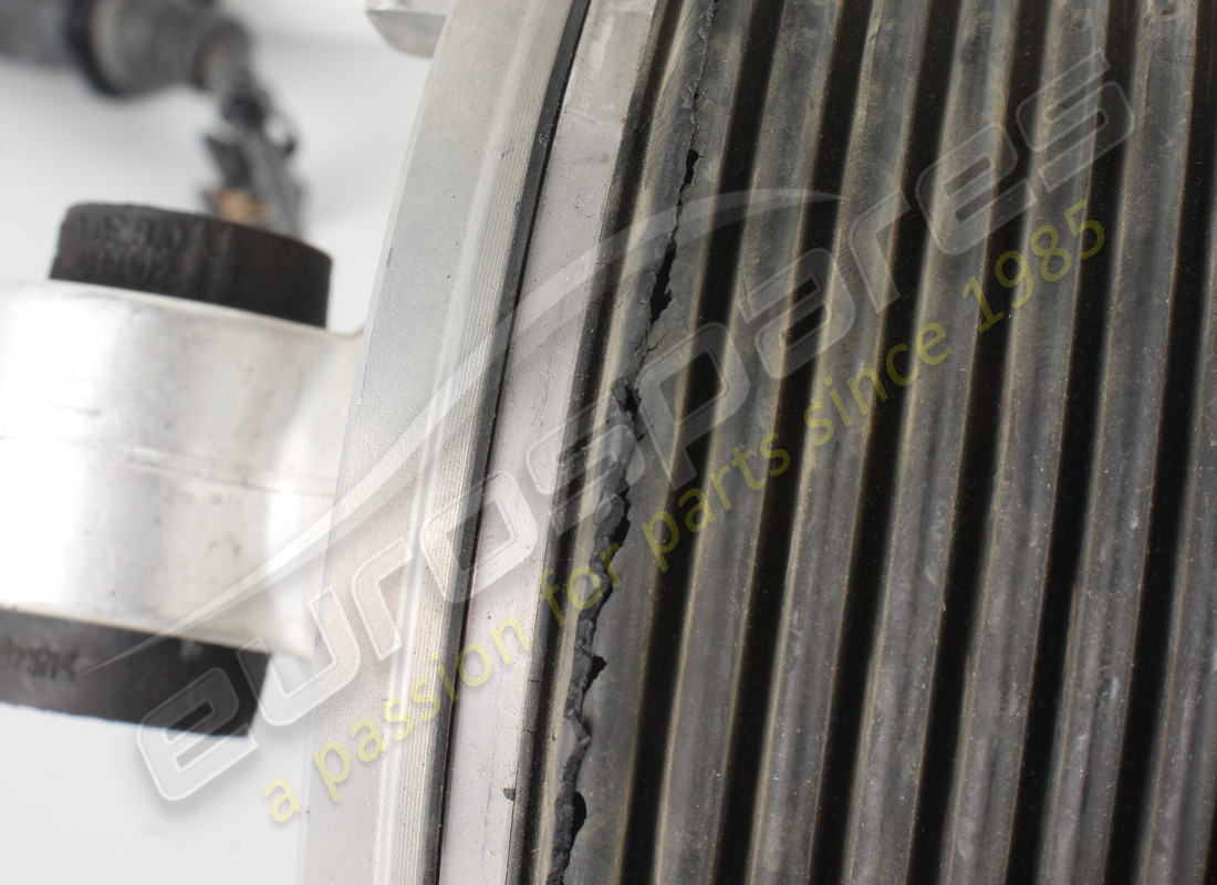 DAMAGED LAMBORGHINI SHOCK ABSORBER MAGNA RIDE LIFT. PART NUMBER 4T0412019R (2) damaged lamborghini shock absorber magna ride lift. part number 4t0412019r (2)