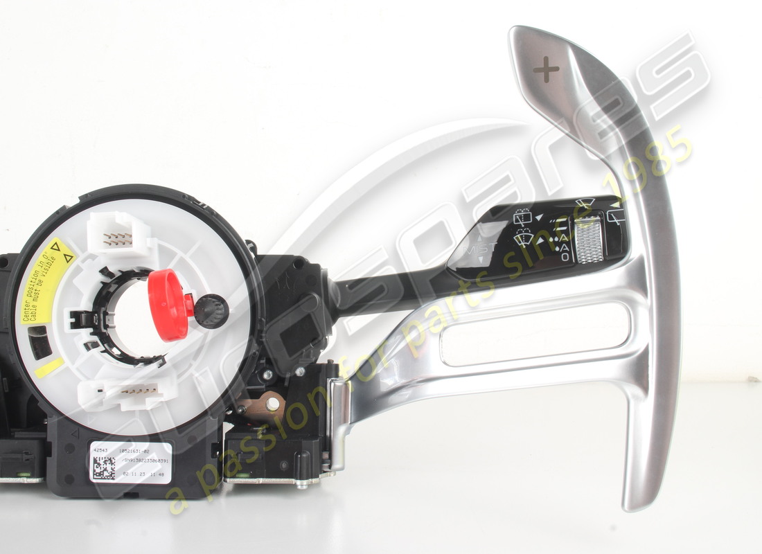 NEW MASERATI SWITCH GUIDE. PART NUMBER 670264698 (3) new maserati switch guide. part number 670264698 (3)