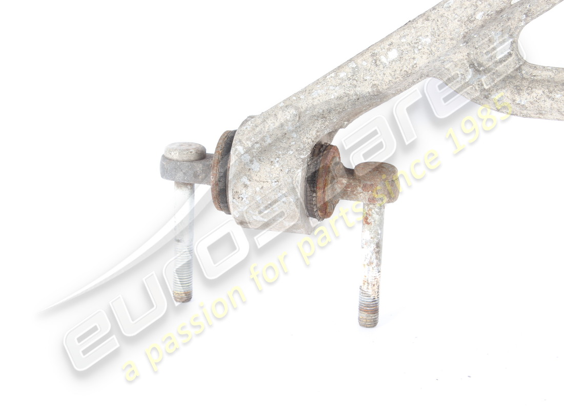 USED FERRARI RH LOWER LEVER. PART NUMBER 200941 (3) used ferrari rh lower lever. part number 200941 (3)