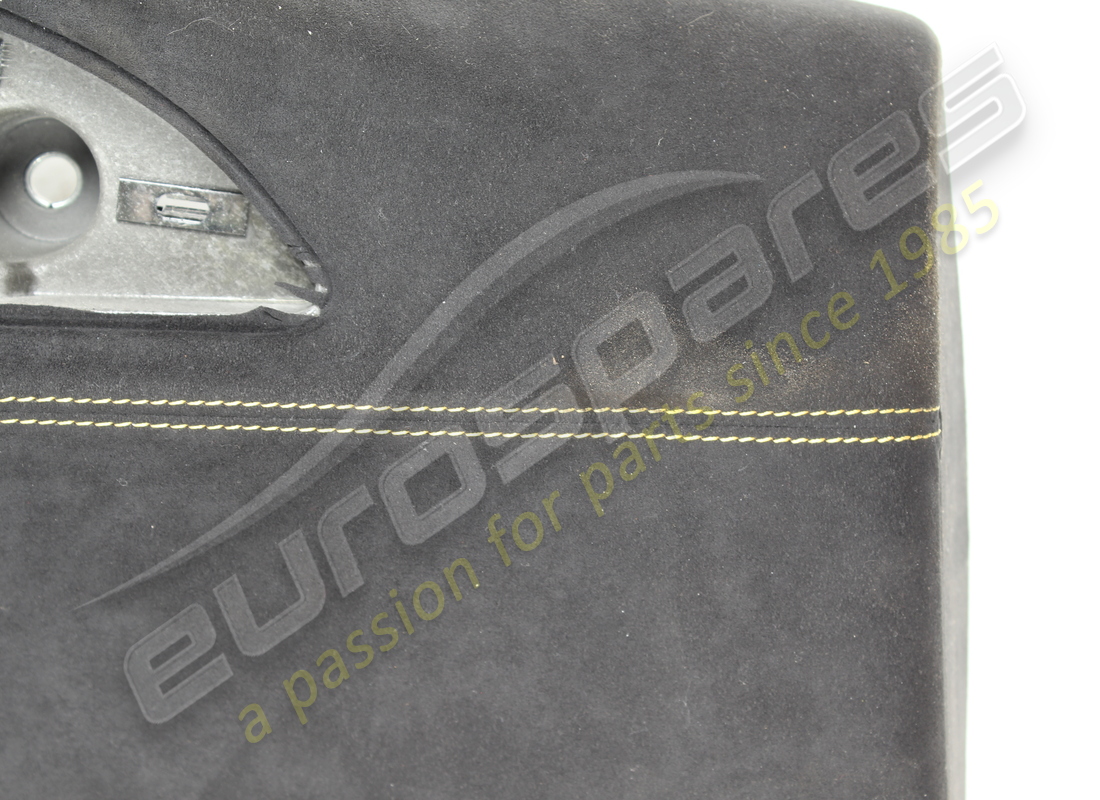 used ferrari complete lh rear panel. part number 869541 (2)