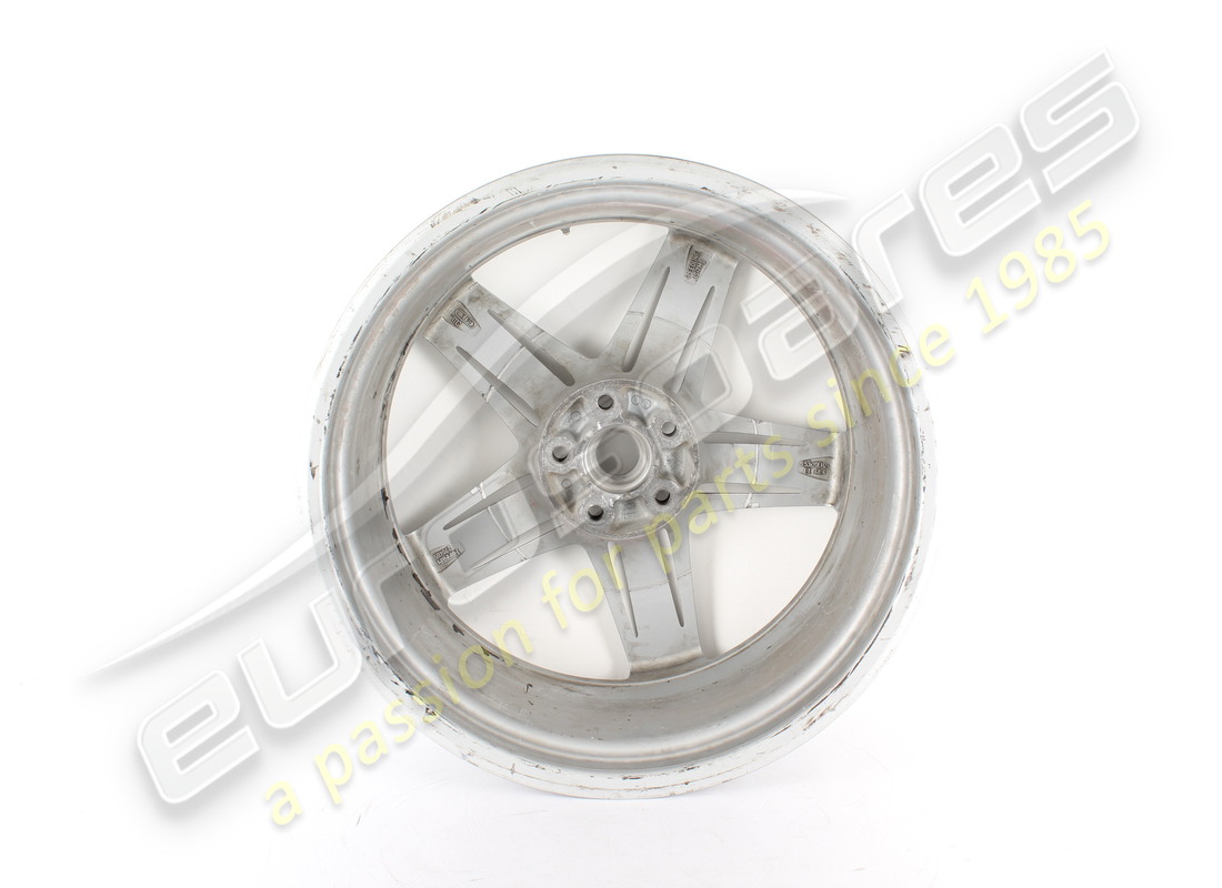 USED FERRARI FRONT WHEEL. PART NUMBER 283184 (3) used ferrari front wheel. part number 283184 (3)