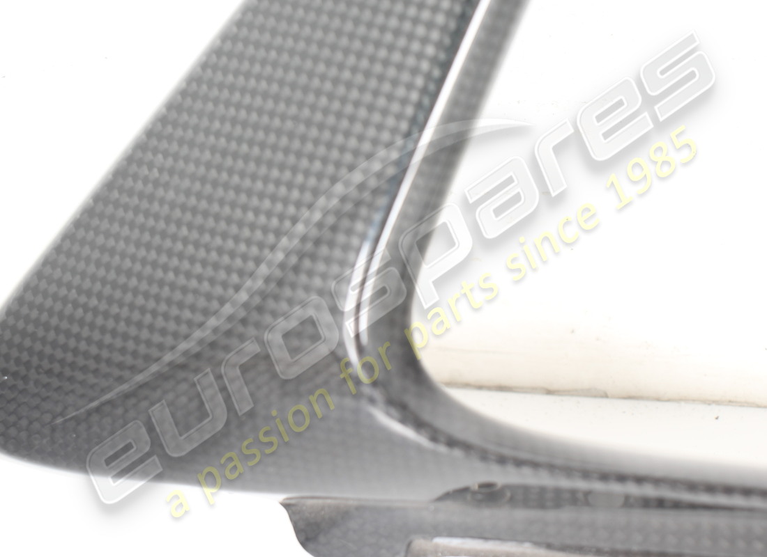 USED FERRARI COMPLETE LH LATERAL UNDER-CHIN. PART NUMBER 807967 (2) used ferrari complete lh lateral under-chin. part number 807967 (2)