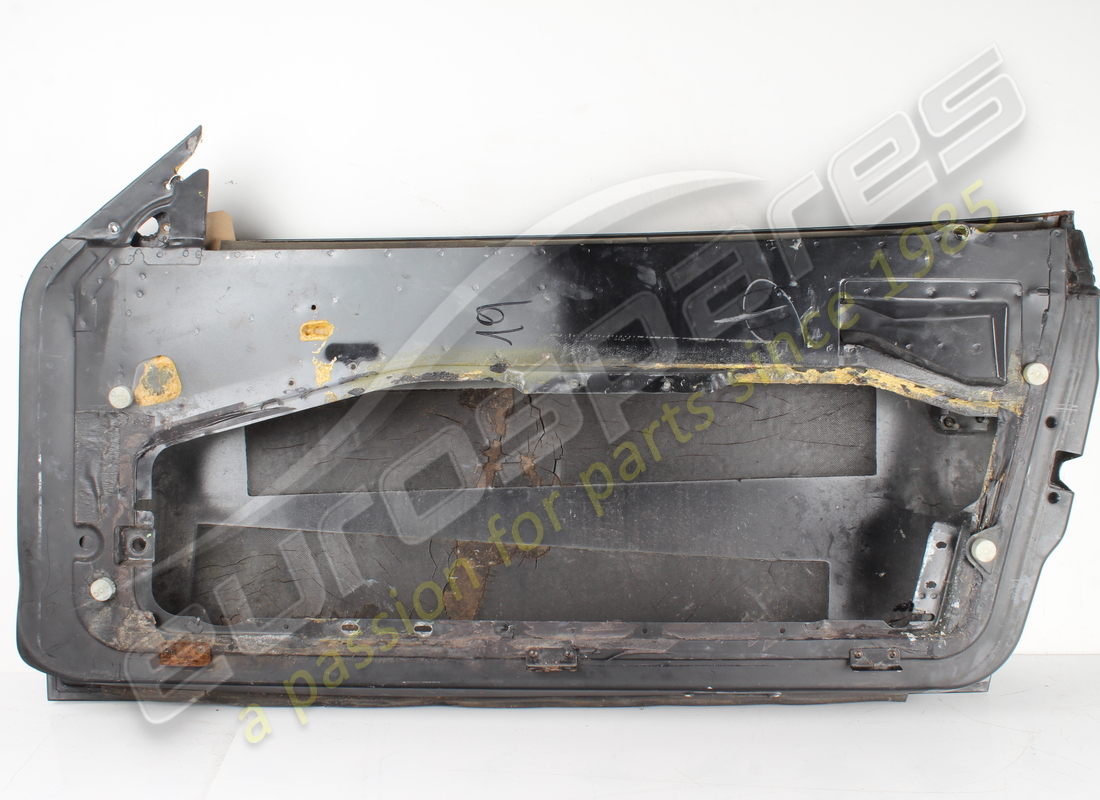 USED FERRARI RH DOOR. PART NUMBER 64710100 (4) used ferrari rh door. part number 64710100 (4)