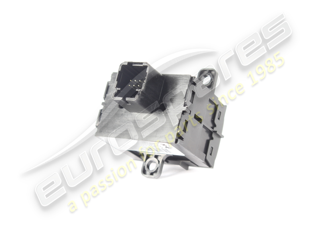 USED MASERATI AMBIENT LIGHT CTR RHEOSTAT. PART NUMBER 670019921 (2) used maserati ambient light ctr rheostat. part number 670019921 (2)