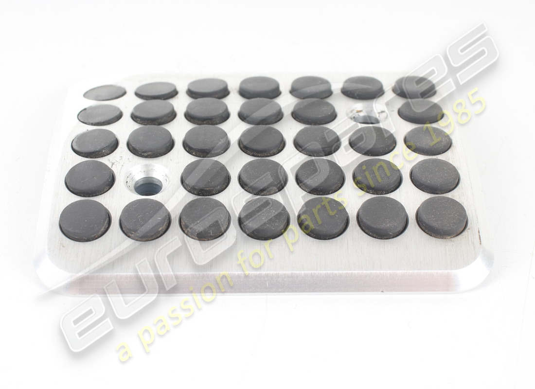 USED ASTON MARTIN PAD KIT, AUTO BRAKE PEDAL. PART NUMBER 4G432D042BA (2) used aston martin pad kit, auto brake pedal. part number 4g432d042ba (2)