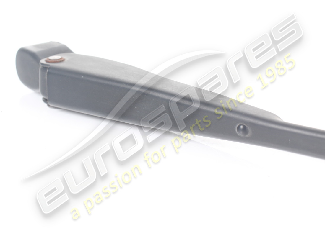 USED FERRARI LEFT HAND WINDSCREEN WIPER ARM (RHD). PART NUMBER 110589 (4) used ferrari left hand windscreen wiper arm (rhd). part number 110589 (4)