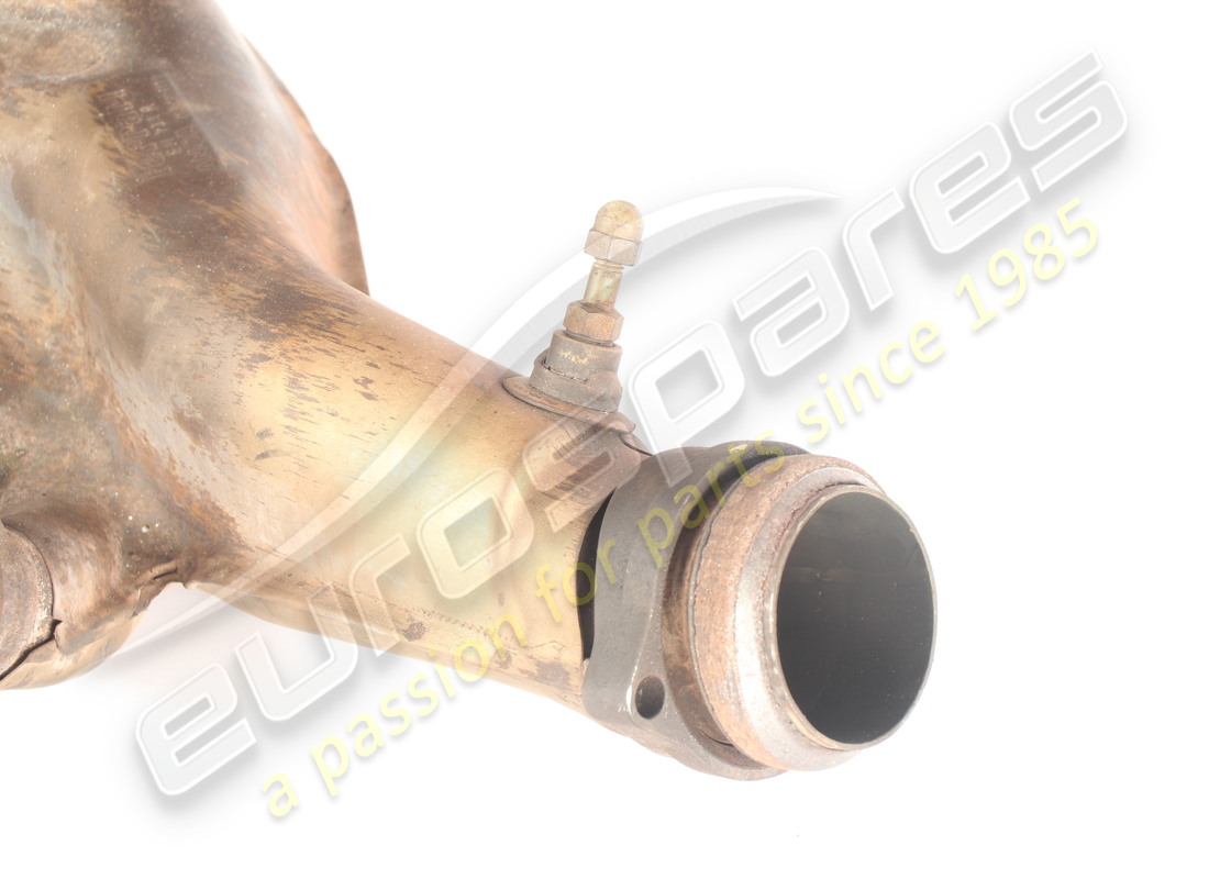used ferrari rh exhaust manifold. part number 189665 (2)