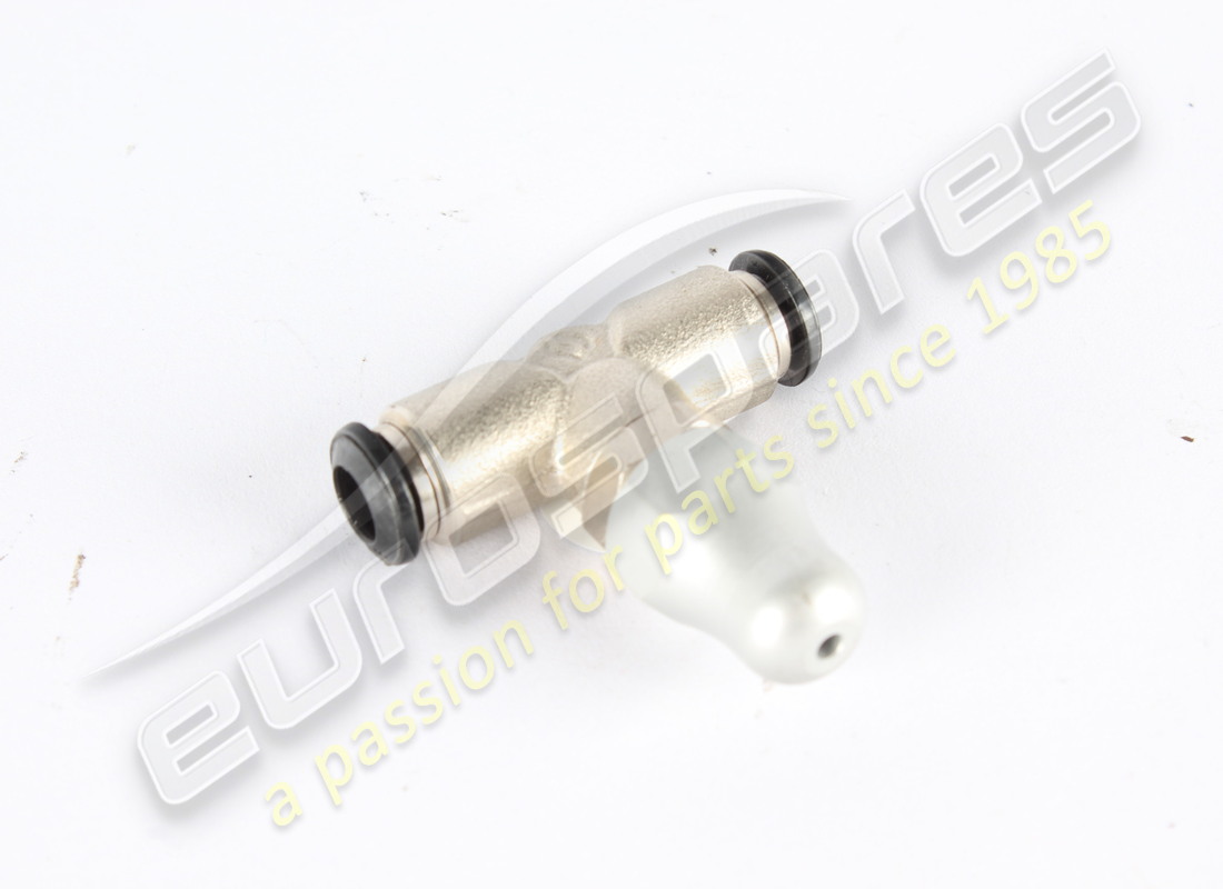 USED FERRARI T OUTLET. PART NUMBER 339695 (1) used ferrari t outlet. part number 339695 (1)