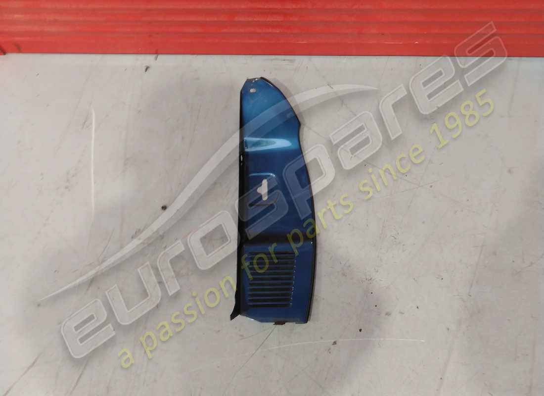 USED Ferrari LH DOOR STRIP COVER . PART NUMBER 63213310 (1)