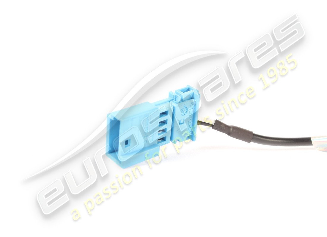 USED PORSCHE MICROPHONE. PART NUMBER 992035711 (2) used porsche microphone. part number 992035711 (2)