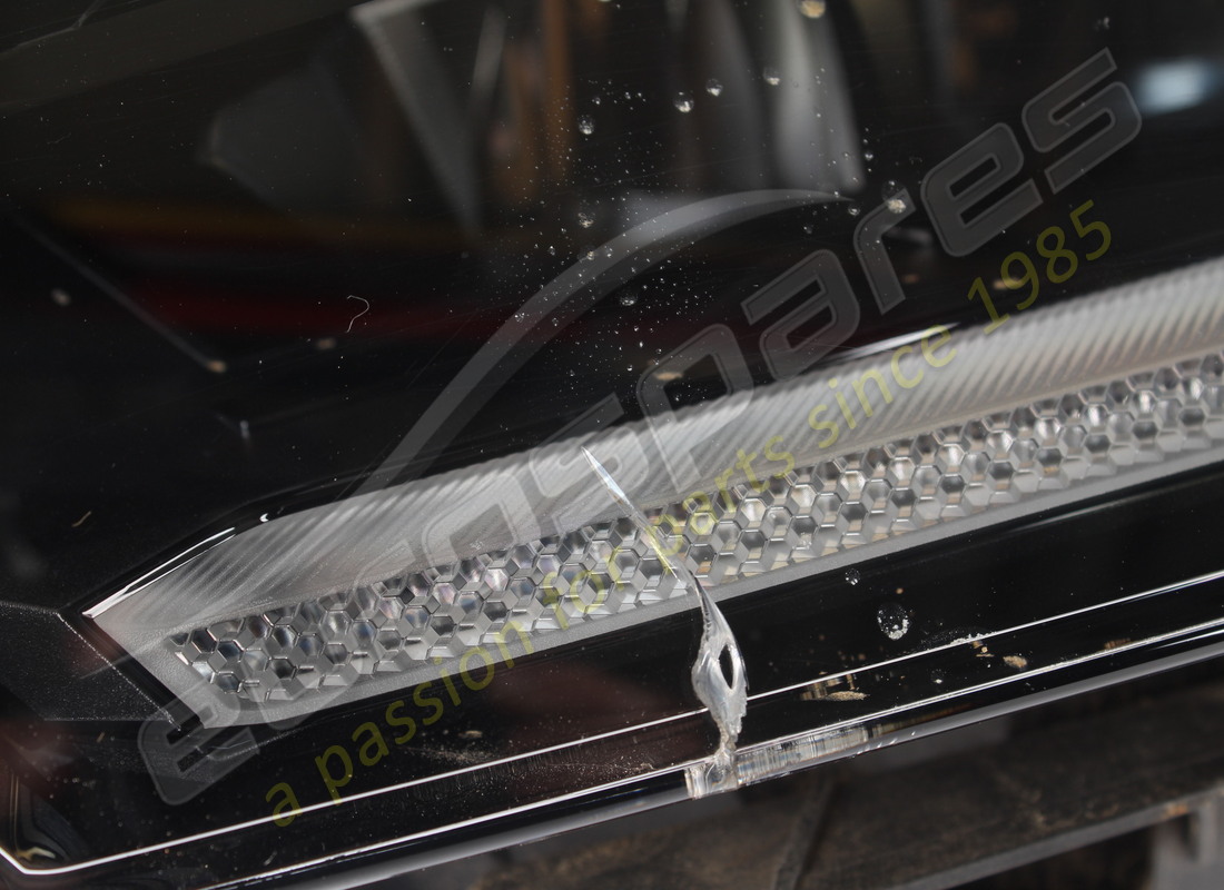 used lamborghini headlamp. part number 4ml941035d (3)