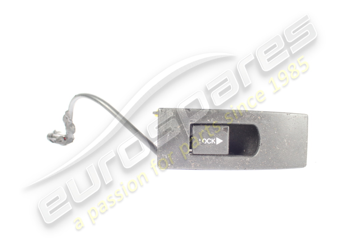 used ferrari lh internal door release handle. part number 68884600 (1)