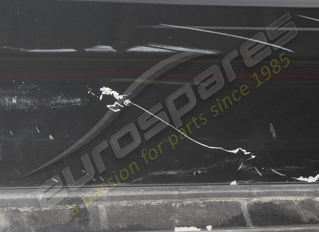 USED FERRARI RH DOOR. PART NUMBER 63538600 (2) used ferrari rh door. part number 63538600 (2)