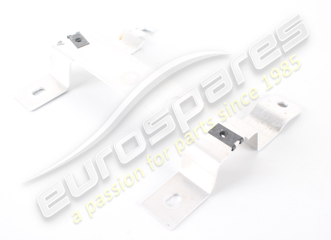 used aston martin bracket assembly, rear console. part number 4g43672a42aa (1)