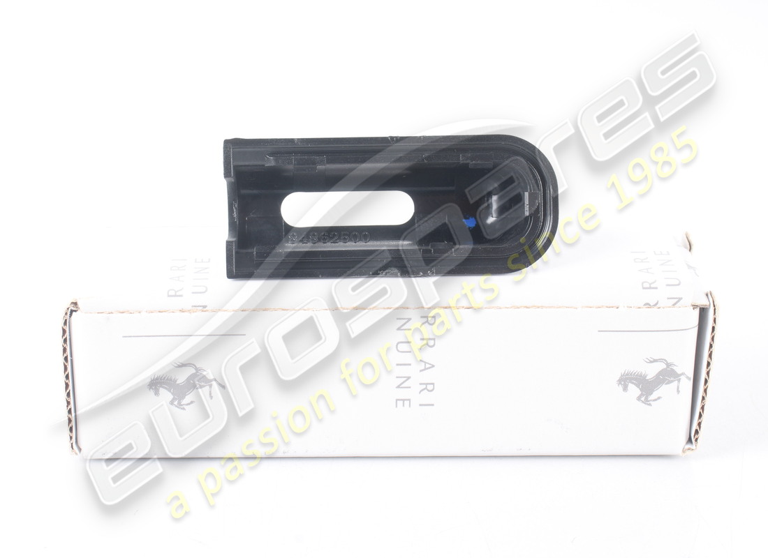 NEW FERRARI PLATE. PART NUMBER 84862500 (1) new ferrari plate. part number 84862500 (1)