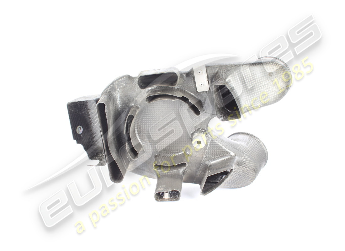 USED FERRARI COMPL. LH STUB AXLE AIR INTAKE. PART NUMBER 339496 (3) used ferrari compl. lh stub axle air intake. part number 339496 (3)