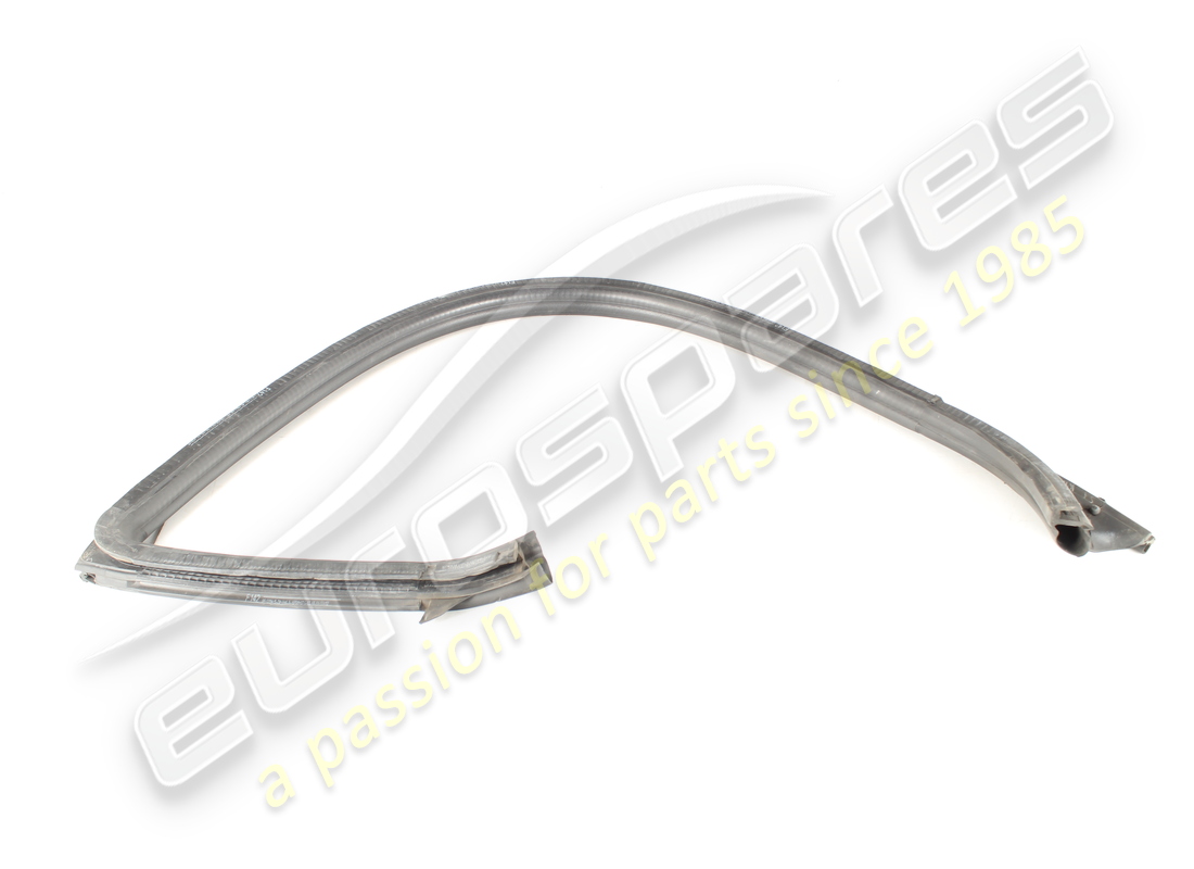 used ferrari lh door perimeter seal. part number 84087500 (3)