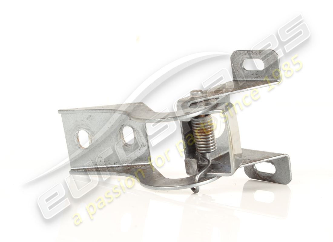 USED FERRARI HINGE. PART NUMBER 63746800 (2) used ferrari hinge. part number 63746800 (2)