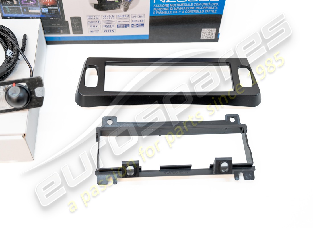 NEW FERRARI F430 INFOTAINTMENT SISTEM KI. PART NUMBER 70003465 (3) new ferrari f430 infotaintment sistem ki. part number 70003465 (3)