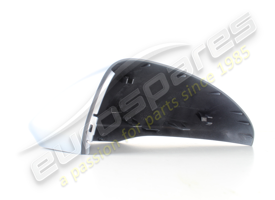 NEW MASERATI RH MIRROR SHELL. PART NUMBER 673013795 (4) new maserati rh mirror shell. part number 673013795 (4)