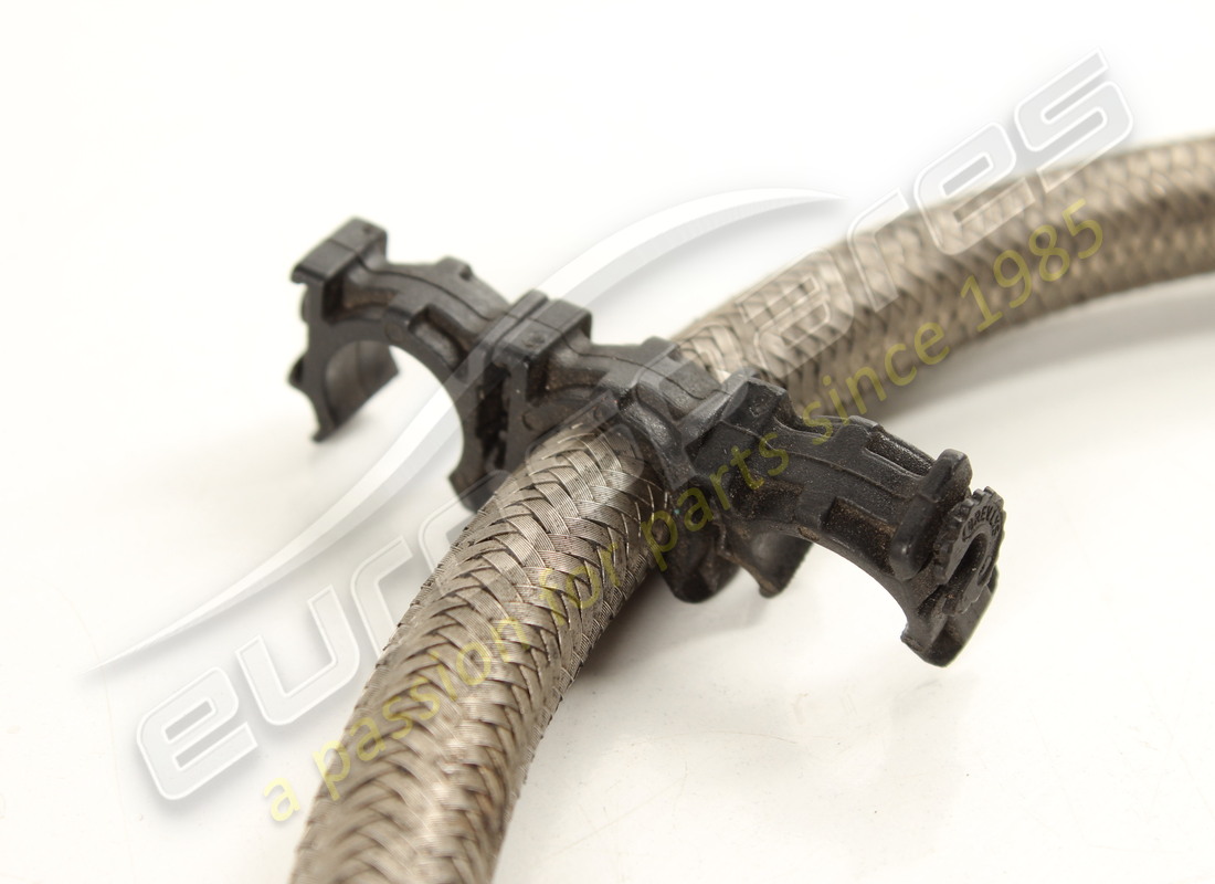 USED FERRARI FUEL PIPE. PART NUMBER 165565 (2) used ferrari fuel pipe. part number 165565 (2)