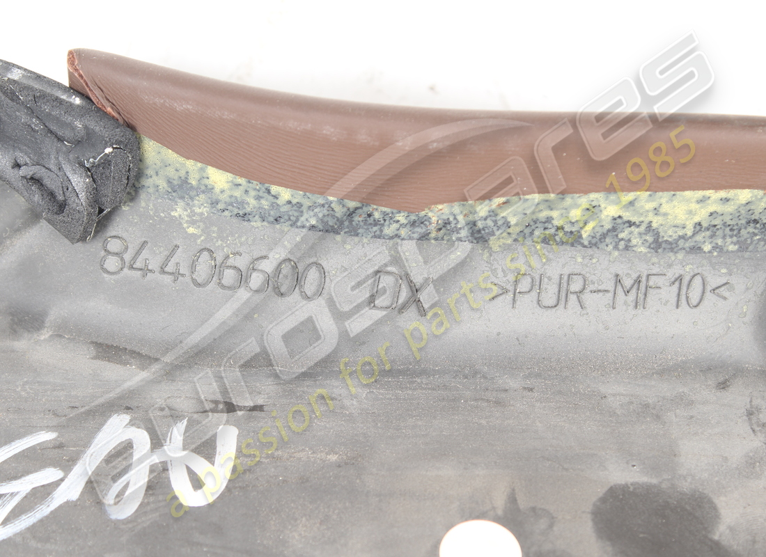 used ferrari rh channel trim. part number 844064.. (4)