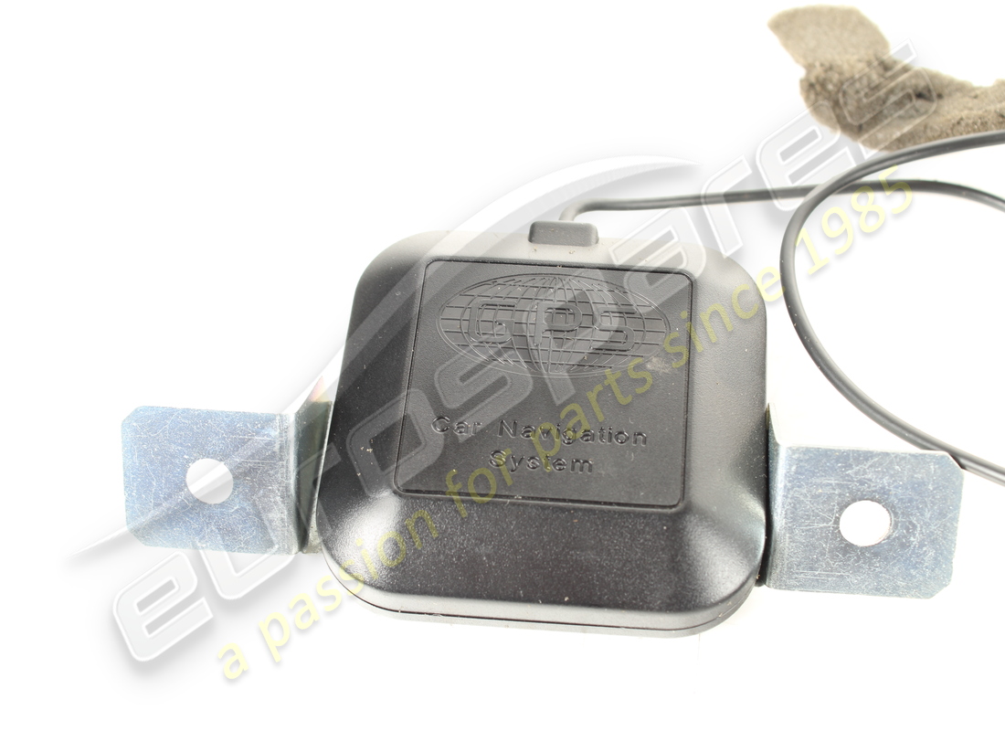 used maserati gps antenna with cable. part number 198832 (2)