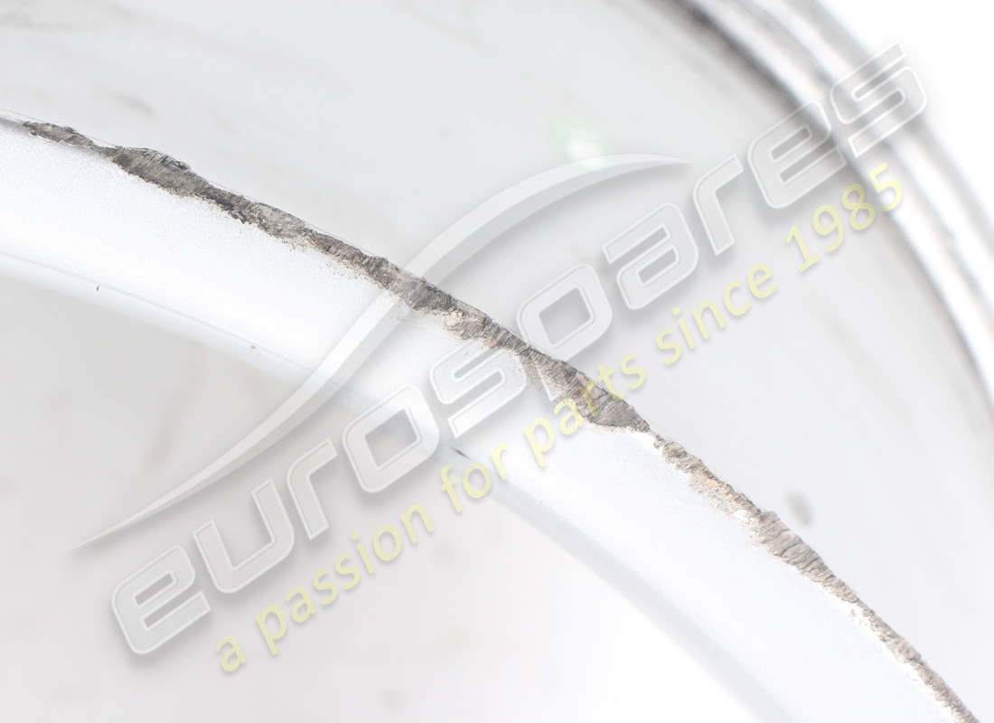 used ferrari front wheel (bbs aluminium) 18 inch. part number 179378 (3)