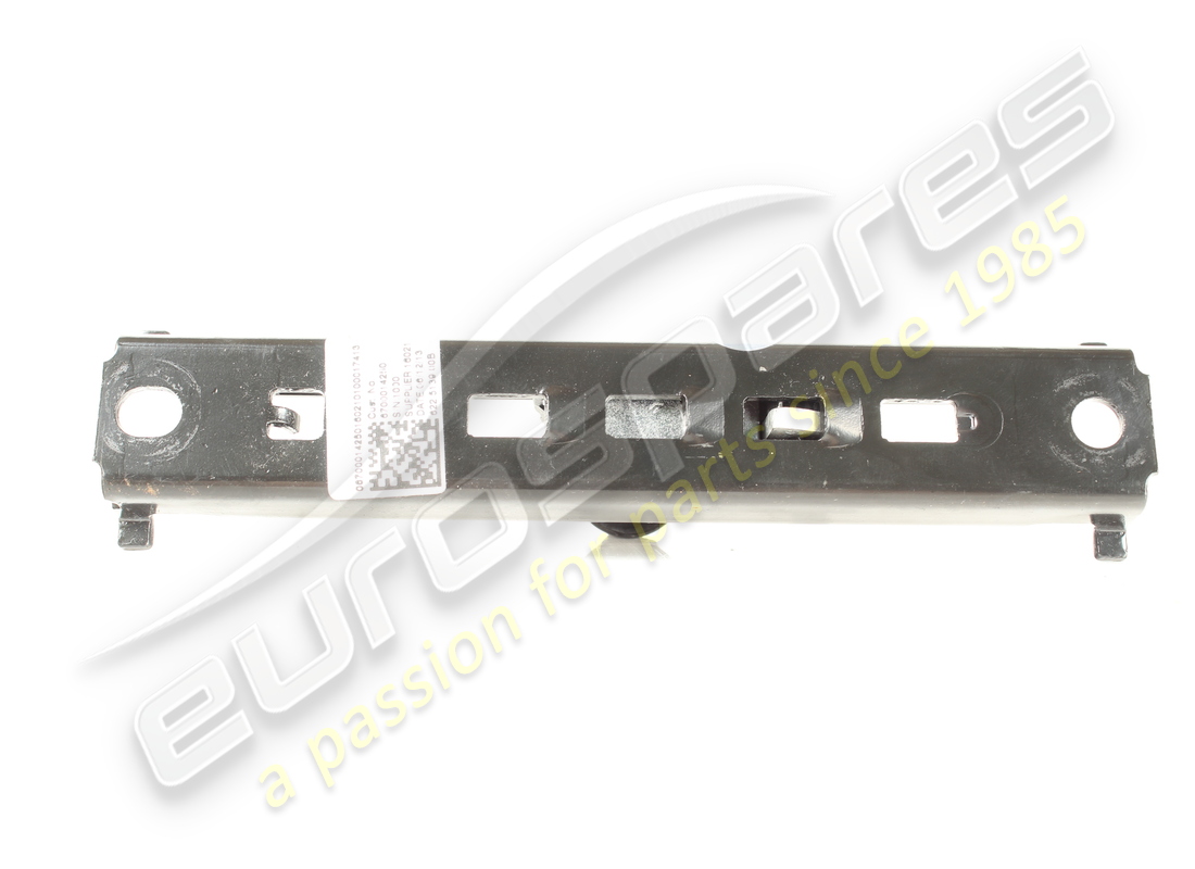 USED MASERATI SEAT BELT REGULATOR. PART NUMBER 670001425 (3) used maserati seat belt regulator. part number 670001425 (3)