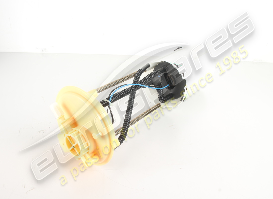 NEW BOSCH COMPLETE FUEL PUMP . PART NUMBER 181205 (1)