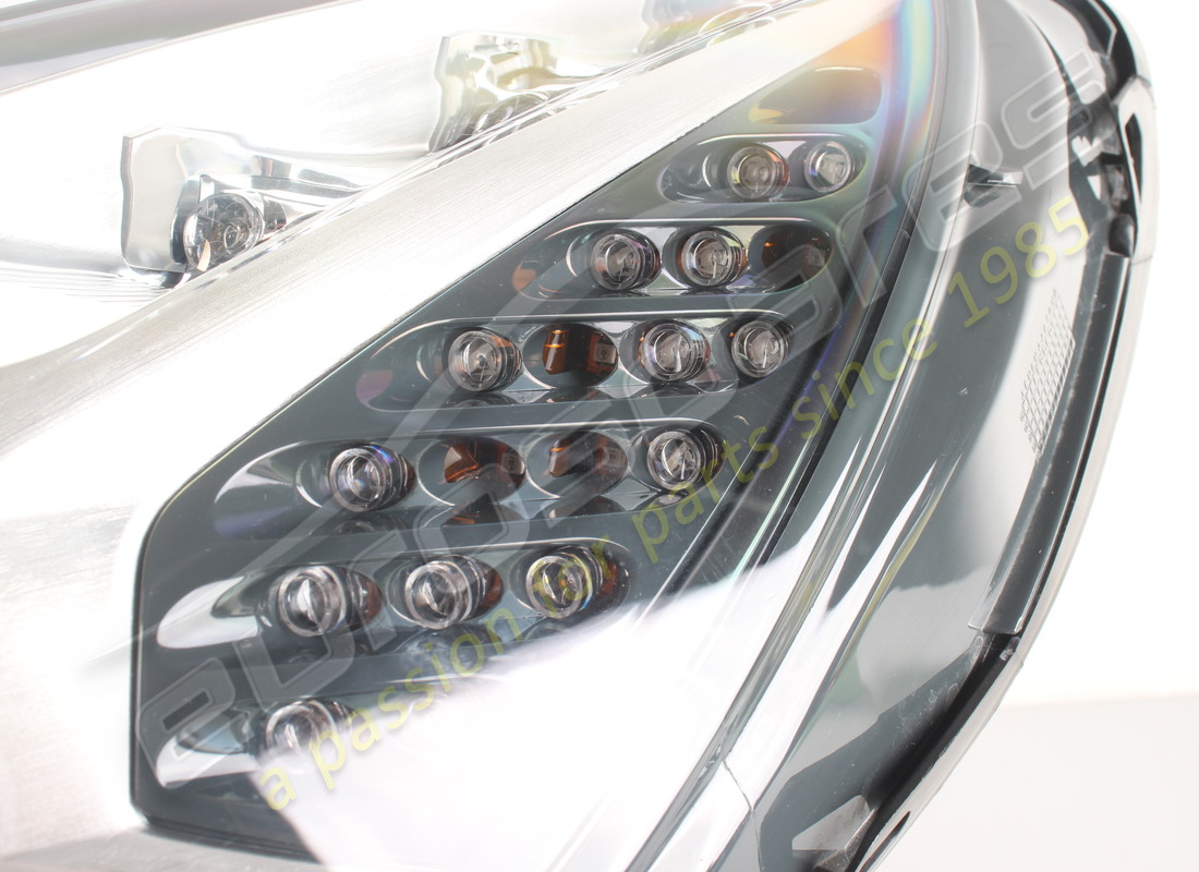 NEW (OTHER) FERRARI LH FRONT HEADLIGHT AFS. PART NUMBER 251999 (3) new (other) ferrari lh front headlight afs. part number 251999 (3)