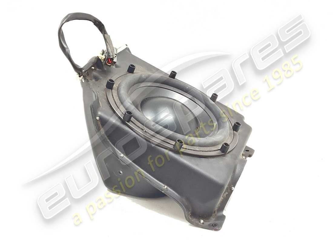 USED ASTON MARTIN ENCLOSURE, SUB WOOFER, PREMIUM. PART NUMBER 6G4318808GC (2) used aston martin enclosure, sub woofer, premium. part number 6g4318808gc (2)