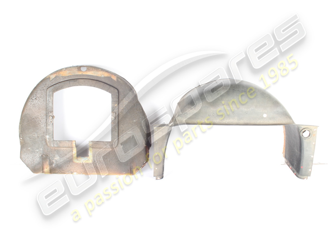 USED FERRARI SPARE WHEEL CARRIER. PART NUMBER 61748800 (2) used ferrari spare wheel carrier. part number 61748800 (2)