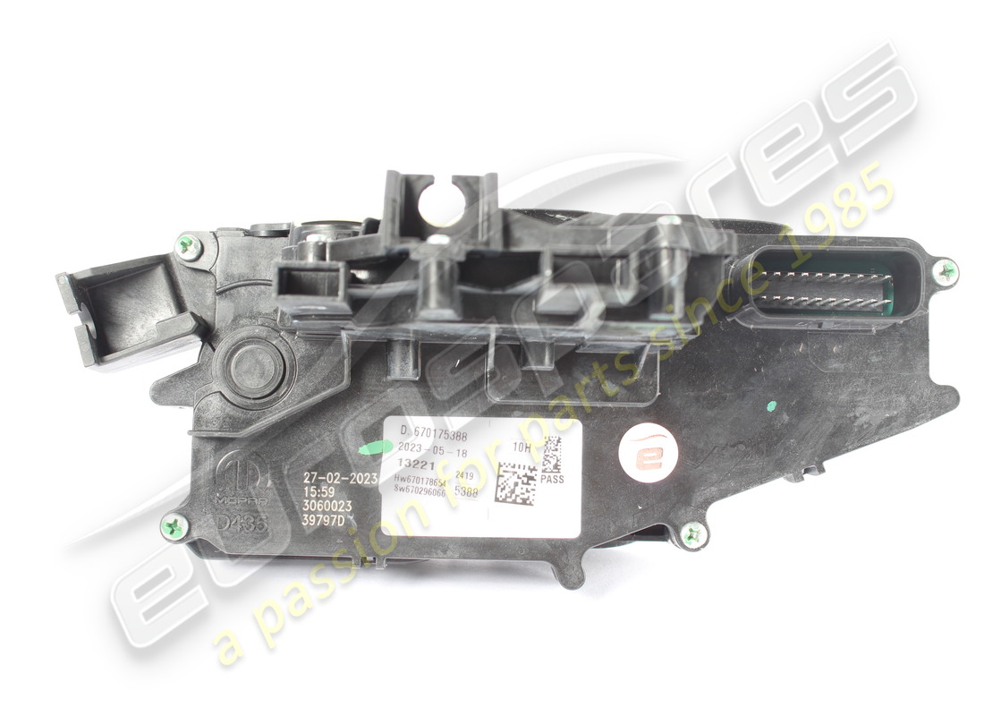 USED MASERATI LH FRONT DOOR LOCK RHD PART NUMBER 670175388 (1) used maserati lh front door lock rhd part number 670175388 (1)