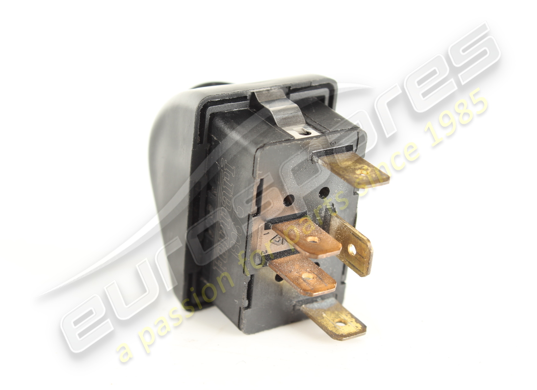 used ferrari asr exclusion control switch. part number 180675 (2)