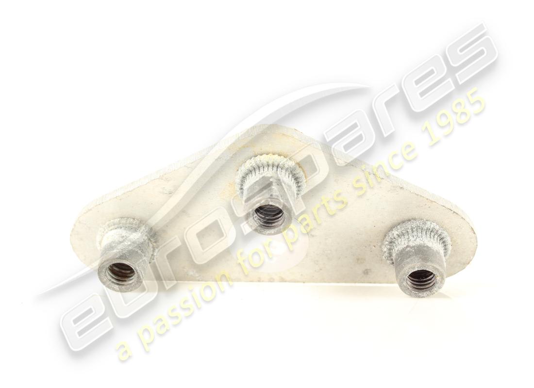 used lamborghini bracket. part number 470901100d (1)