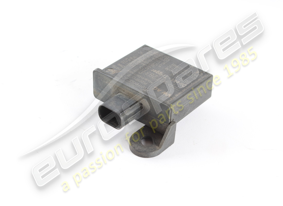 USED LAMBORGHINI TRANSMITTING UNIT. PART NUMBER 7PP907283 (2) used lamborghini transmitting unit. part number 7pp907283 (2)
