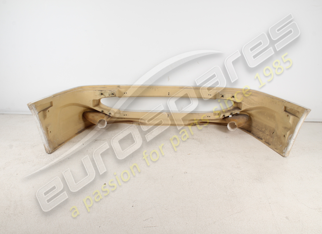 NEW (OTHER) FERRARI FRONT BUMPER. PART NUMBER 65047110 (4) new (other) ferrari front bumper. part number 65047110 (4)