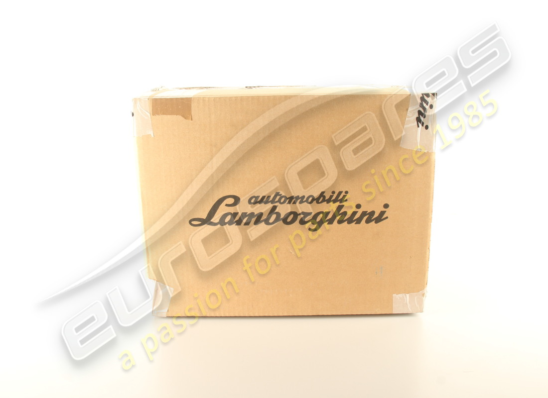 NEW LAMBORGHINI PAIR MIRROR CAPS KIT CARBON MATT. PART NUMBER 4T0898820K (9) new lamborghini pair mirror caps kit carbon matt. part number 4t0898820k (9)