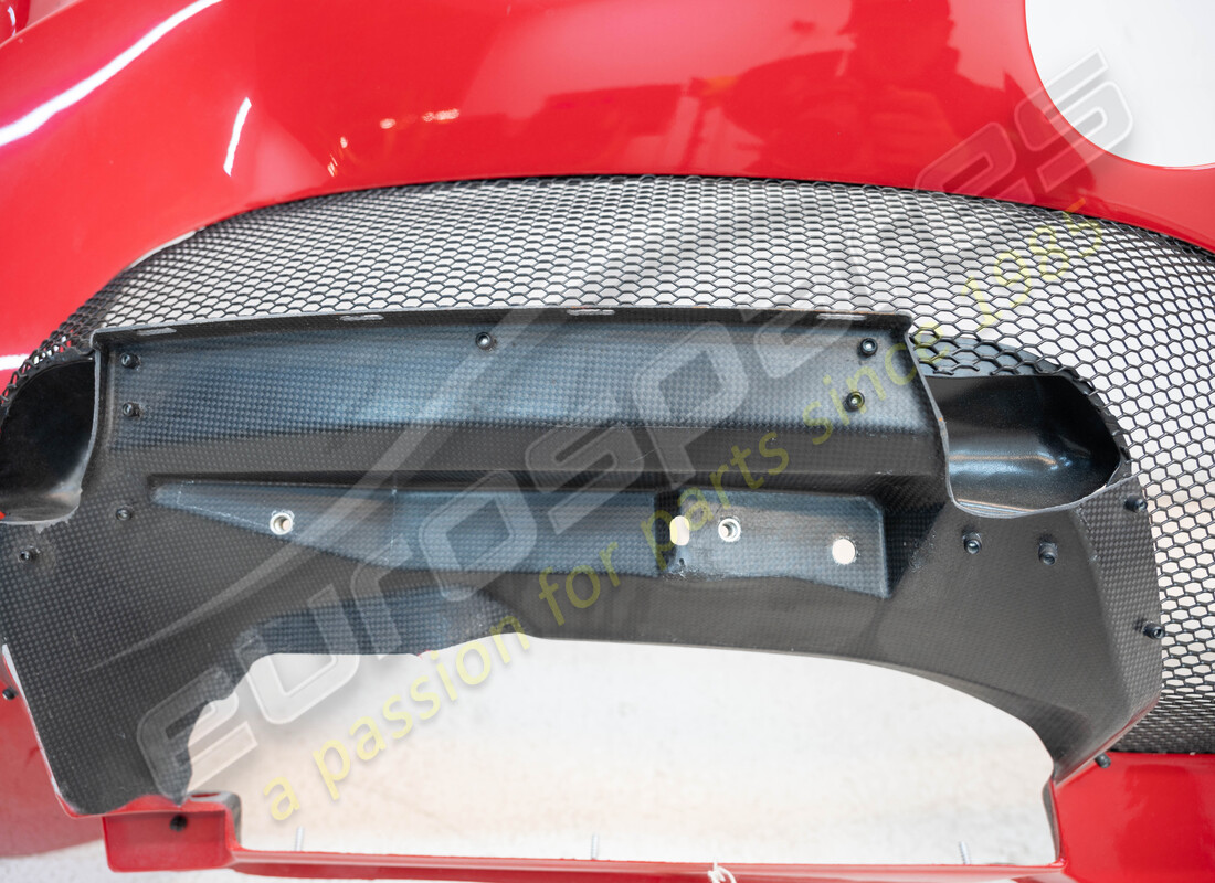 NEW (OTHER) FERRARI PARAURTI POST.OPT TEL. SEMIL. PART NUMBER 985883511 (4) new (other) ferrari paraurti post.opt tel. semil. part number 985883511 (4)