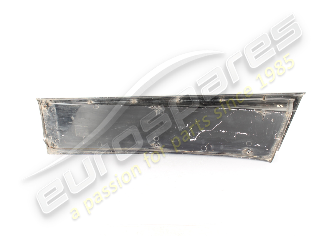 used ferrari rh door grille. part number 62118210 (2)