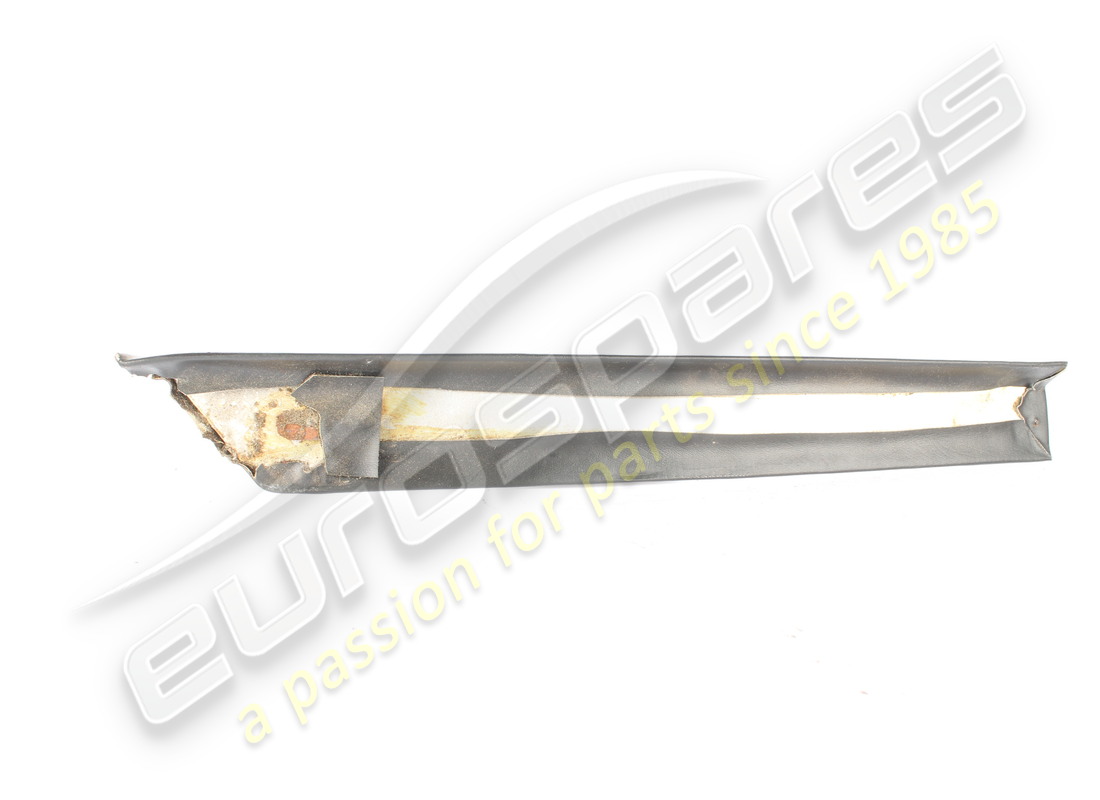 USED FERRARI LH MOULDING GTB. PART NUMBER 61113400 (2) used ferrari lh moulding gtb. part number 61113400 (2)